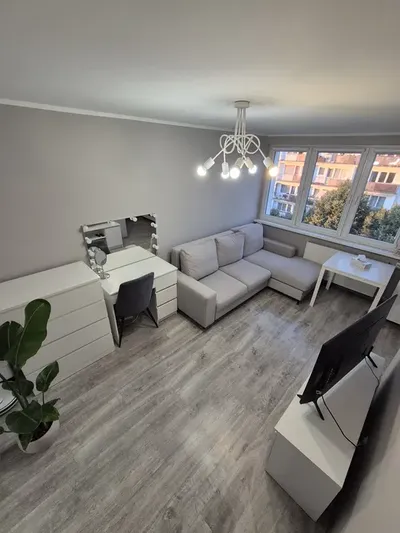 Przytulna, nowoczesna kawalerka 21 m² z piwnicą | CENTRUM (ul. Norweska) | Dla studenta / studentki