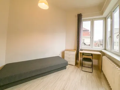 Pokój do wynajęcia w centrum Katowic - ul. Szafranka 11 - miniatura 3