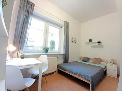[PL, RUS, ENG] Komfortowy pokój Okęcie Hynka.Large room. Комфорт номер
