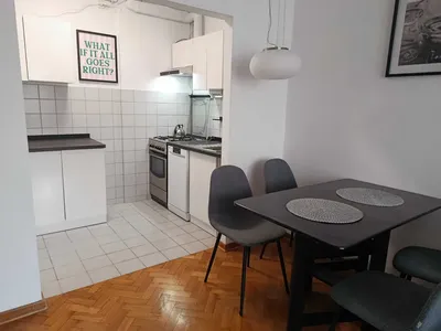 Rezerwacja Wynajmę 2 pokoje balkon Mokotów Etiudy Rewolucyjnej 44 - dopłata tylko za prąd i wodę Parking blisko WUM, Lotnisko i Mordor - miniatura 2