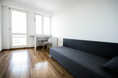 Przytulny pokój w mieszkaniu w spokojnej okolicy, blisko WSSP i WSPiA - ul. Żelazowej Woli - miniatura 3