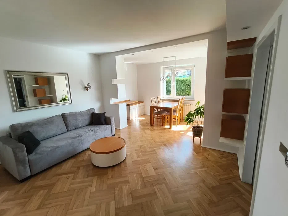Dwupokojowe mieszkanie, 56m, bezpośrednie wyjście do ogródka - 1/8