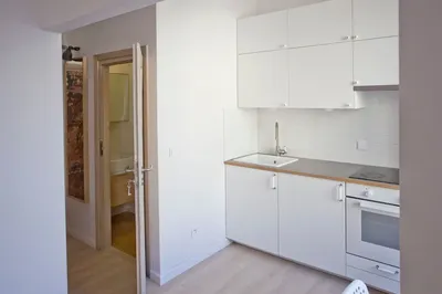 Kawalerka na Chmielnej 24 / Bezpośrednio / Studio Apartment at Chmielna 24 Street / Directly - miniatura 3