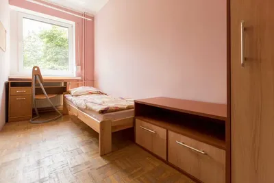 Pokój jednoosobowy dla studentki lub pani pracujacej - miniatura 2