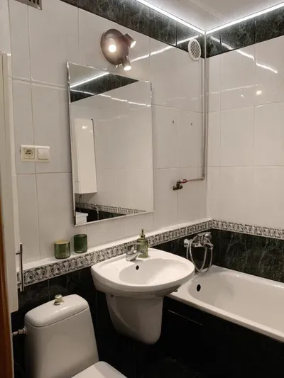 Wynajmę mieszkanie 2 pokoje z kuchnią - miniatura 5