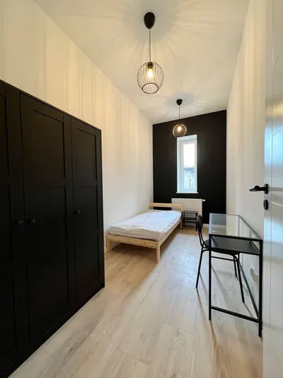 4-pokojowe mieszkanie – centrum, Katowice, ul. Warszawska 28, umeblowane, wifi w cenie - miniatura 5
