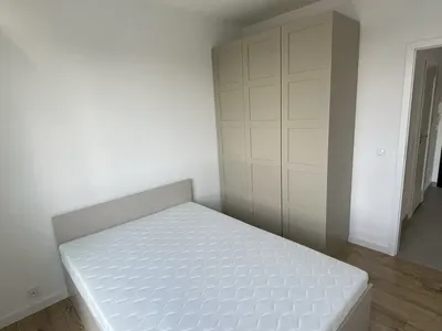 Mieszkanie dwupokojowe na wynajem Herbu Oksza 1 blisko kolejki - miniatura 3