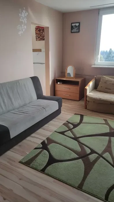Kawalerka na Dąbrowie, ul. Zbaraska. Spokój i cisza. - 1/8