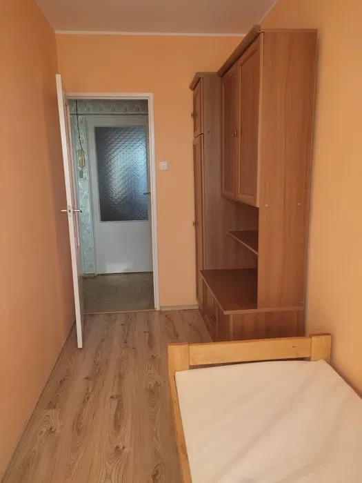 Wynajmę mieszkanie 3 pokojowe Poznań Os.Kosmonautów 13 - 1/8