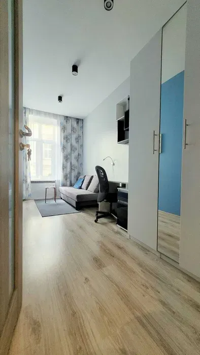 2 POKOJE na wynajem STARE Podgórze! - miniatura 4