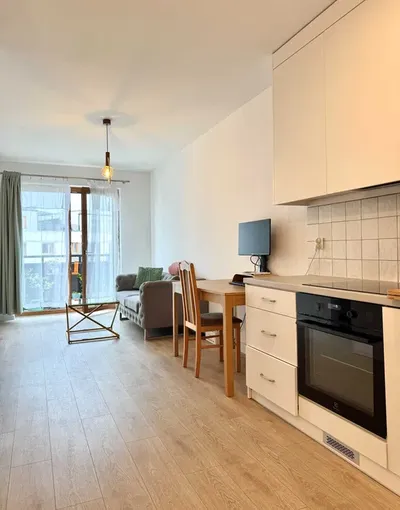 2-pokojowe mieszkanie z balkonem na wynajem - Klecina Wrocław - miniatura 3