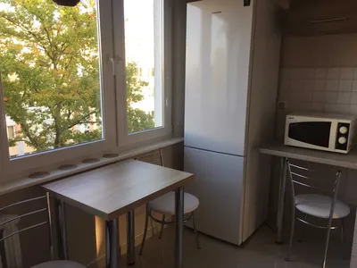 Przytulny,schludny pokój do wynajęcia w świetnej lokalizacji - miniatura 4