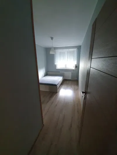 Bezpośrednio mieszkanie 2 pokojowe na os. Stefana Batorego - miniatura 4