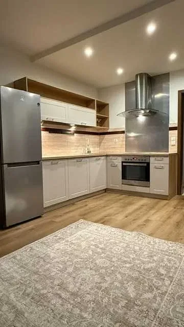 Kraków os. Oświecenia - mieszkanie do wynajęcia 39,6 m2 - 1/8