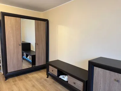 Wynajmę odnowioną kawalerkę Radogoszcz Wschód 36 m2 - miniatura 4