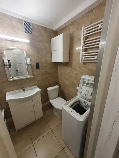 Kawalerka umeblowana - wynajem - os. Wichrowe Wzgórze w Poznaniu - miniatura 5