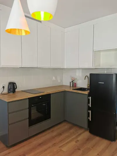 Fredry 6, 28 m z wydzieloną małą sypialnią - miniatura 3