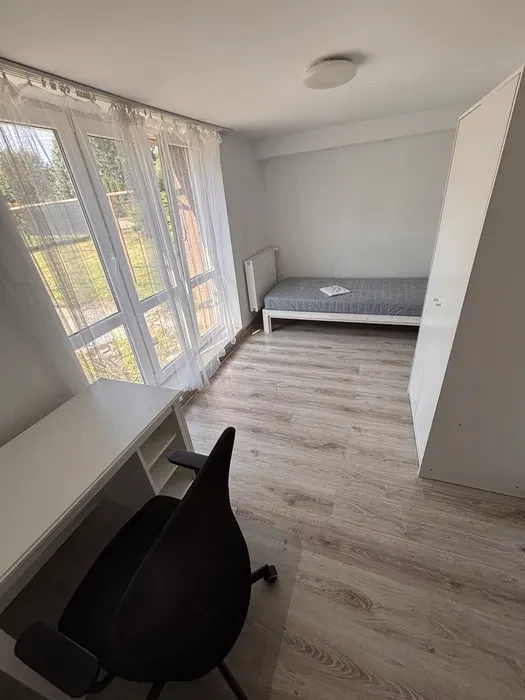 Pokój jednoosobowy Zalesie - 1/4