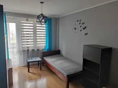 Pokoj 1 osobowy dla dziewczyny oś. Sady - miniatura 2
