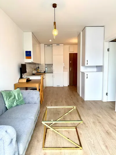 2-pokojowe mieszkanie z balkonem na wynajem - Klecina Wrocław - miniatura 2