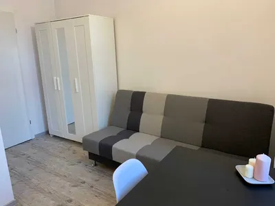 Wynajmę kawalerkę w centrum Poznaniu ul. Ratajczaka - miniatura 3