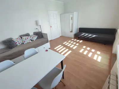 Duży pokój z dużym balkonem dla 1 lub 2 osób