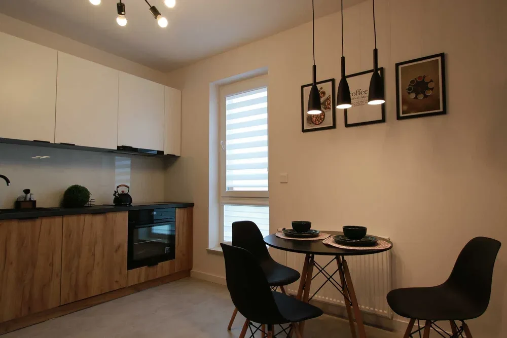 ENG Apartament 3 osobne pokoje, Życzkowskiego, Comarch, AWF, Park Lotników - 1/8