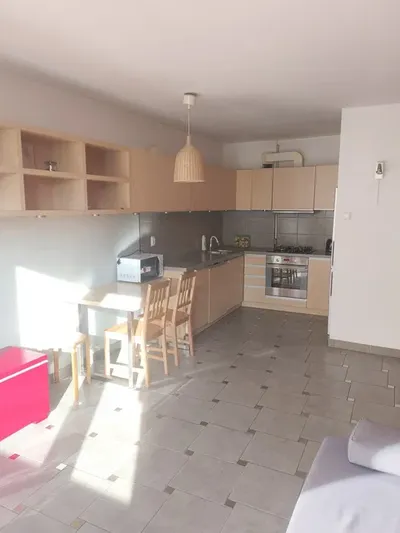 Mieszkanie do wynajęcia ul. Międzynarodowa, Saska Kępa - miniatura 3