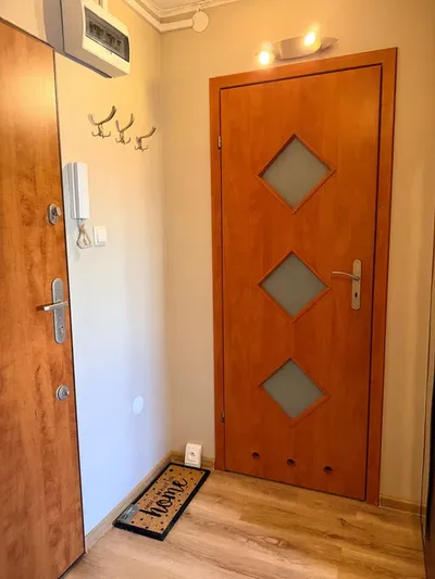 Kawalerka 26m2 ; Bielany Szekspira ; Metro Wawrzyszew ; 2300 zł - miniatura 3