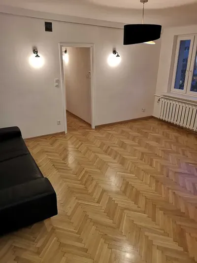90sqm; 3bedrooms+living; subway; old Mokotów; parking; erasmus - miniatura 2