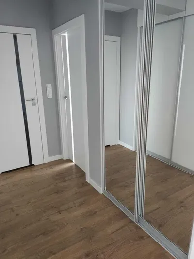3-pokojowe mieszkanie 56 m² | 2 balkony | 5. piętro | miejsce postojowe | dużo miejsca do przechowywania - miniatura 4