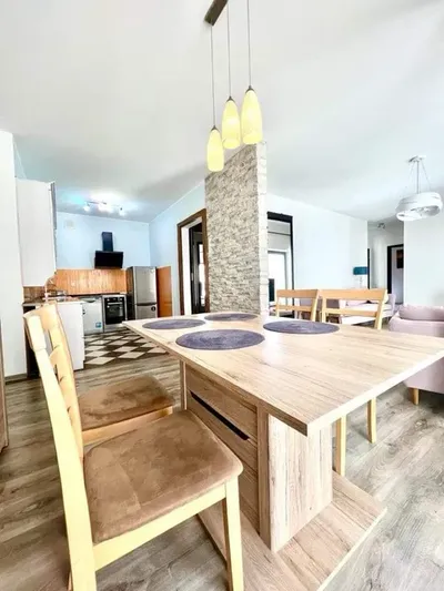 Komfortowe 3 pokojowe mieszkanie w centrum - miniatura 5