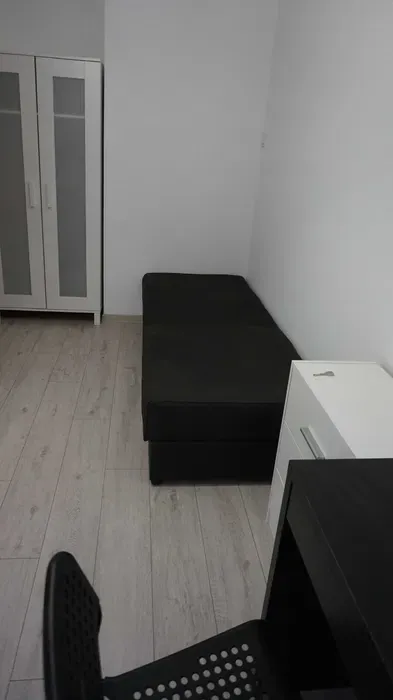 Pokój z wyjściem na taras od PAŹDZIERNIKA ul. Komuny Paryskiej 90A - miniatura 2