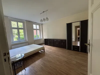 Wynajmę 2-pok. 88m² na Łazarzu (przy Parku Wilsona) - miniatura 3