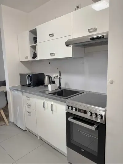 Wynajmę przytulna kawalerka M1 Praga Południe - miniatura 5