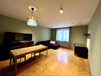 Dwuosobowy pokój w 3-pokojowym mieszkaniu