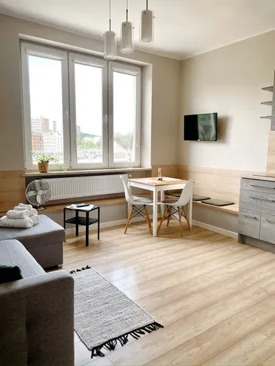 Kawalerka | Apartament typu Studio | Mieszkanie w ścisłym centrum Gdyni | NETFLIX w cenie.