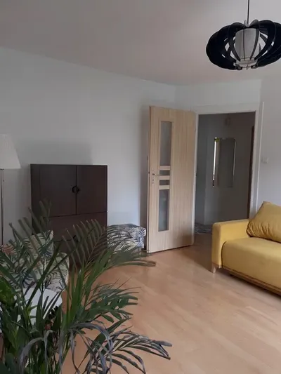 Wynajmę kawalerkę 35 m² Gocław, ul. Witoszyńskiego (przy ul. Meissnera) - miniatura 2