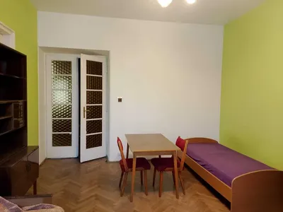 Dla studentów wynajmę dwupokojowe mieszkanie - początek ul. J. Lea blisko AGH