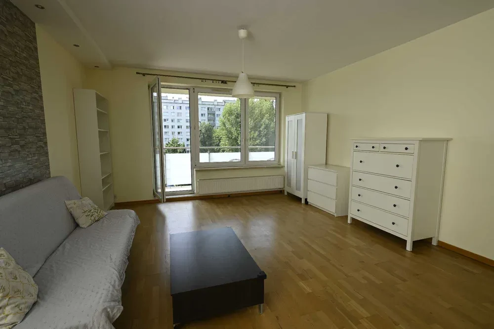 Wynajmę 51 m2 Conrada 8 Warszawa z miejscem w garażu podziemnym cena 3600 PLN czynsz w cenie - 1/5