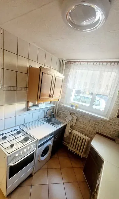 Mieszkanie 2 pokojowe w centrum- wynajmę - miniatura 4