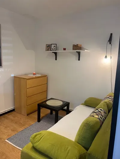 Kawalerka do wynajęcia, czynsz w cenie:) - miniatura 4
