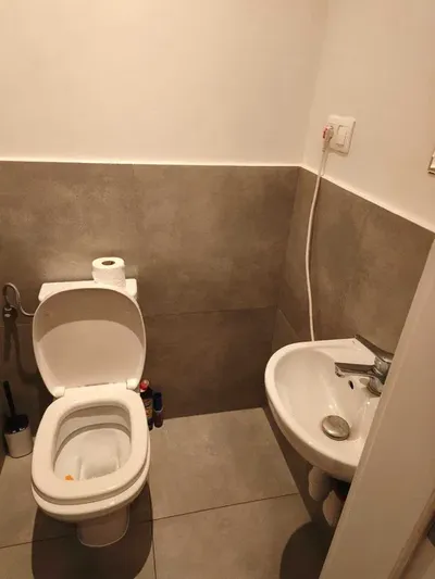 Pokój jednoosobowy Śródmieście — od 1 listopada — 1250 zł - przejęcie najmu - miniatura 5