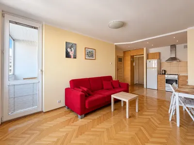 Piwnica/ Centrum Warszawy/ Super widok / 2-pokoje / ulica Srebrna/ 38 m2