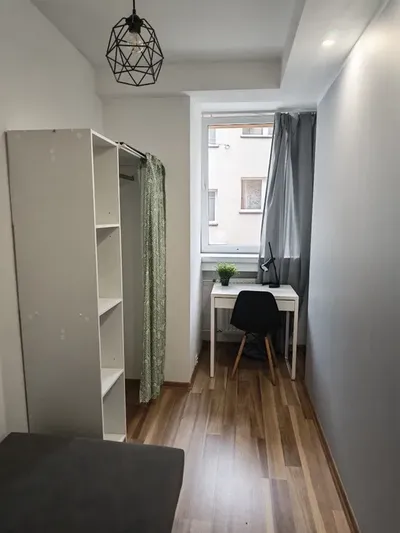 Pokój do wynajęcia dla kobiety - ul. Szlachtowskiego, Bronowice, UKEN, AGH, UR