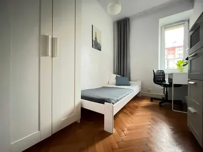Pokój w centrum / Al. 29 listopada 47B / Blisko Rynek i Galeria Krakowska / Blisko UEK UR Politechnika - miniatura 2