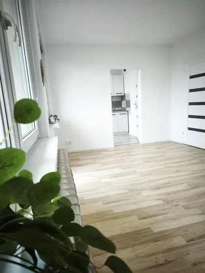 PRZESTRONNA KAWALERKA 36 m² | centrum Gliwic | 1500 ZŁ