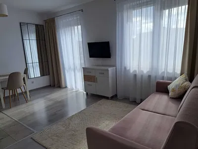 Wynajmę kawalerkę dla Pani - miniatura 2