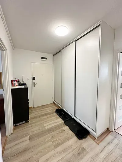 Wynajmę mieszkanie 2-pokojowe (50.0 m2), Toruń, ul. Szosa Okrężna, przy UMK - dostępne od 1 października 2026r. - miniatura 3