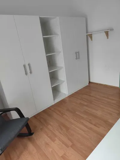 Jednopokojowe z oddzielną kuchnią - miniatura 2